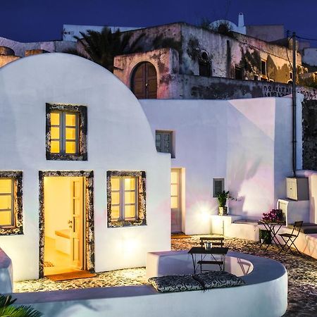 Fosuites Oia  Exterior foto
